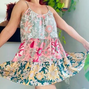 Beachy Floral Spaghetti Strap Dress NWOT